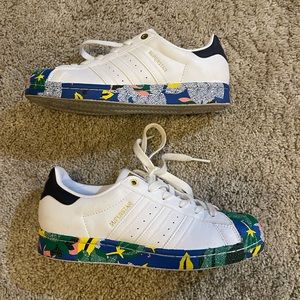 Floral Adidas Superstar